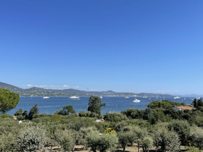 GASSIN - Villa provençale à vendre avec belle vue mer